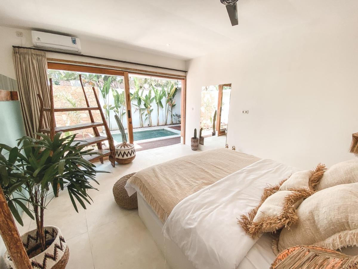 Villa Uma & Amu - Modern Design Kuta  Exterior photo