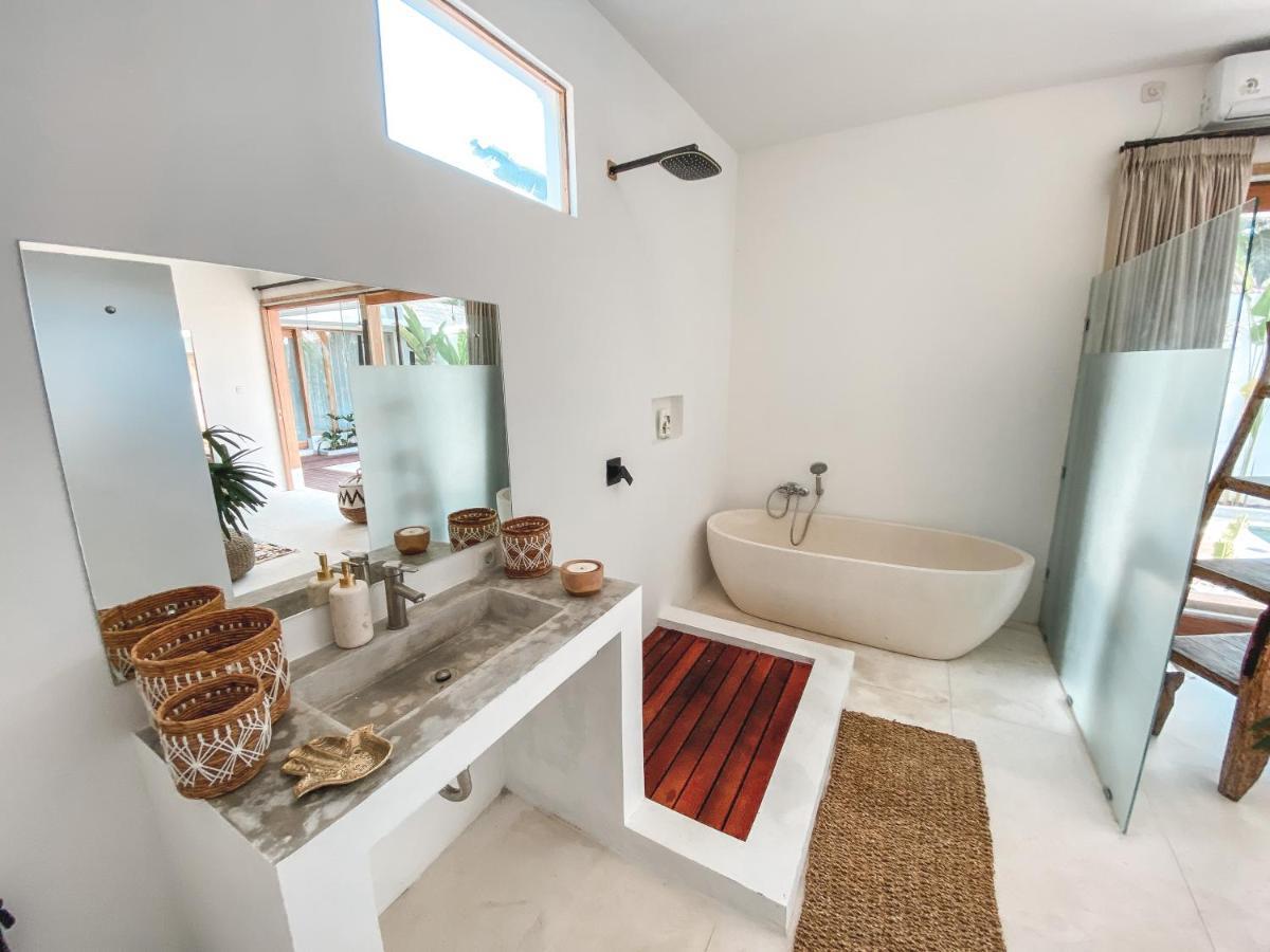 Villa Uma & Amu - Modern Design Kuta  Exterior photo